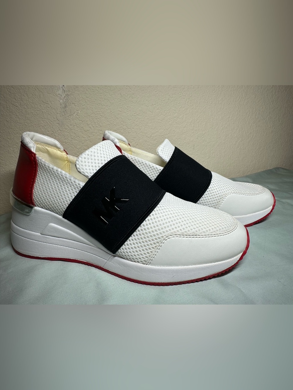 MICHAEL KORS Women's FELIX Logo Mesh Slip-On Trainer Sneakers size: 7.5M